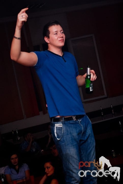 Student Party cu DJ Cristiano şi MC Dany, Student's Place
