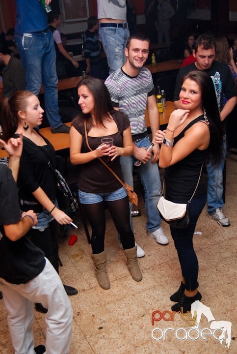 Student Party cu DJ Cristiano şi MC Dany, Student's Place