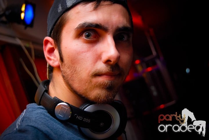 Student Party cu DJ Cristiano şi MC Dany, Student's Place