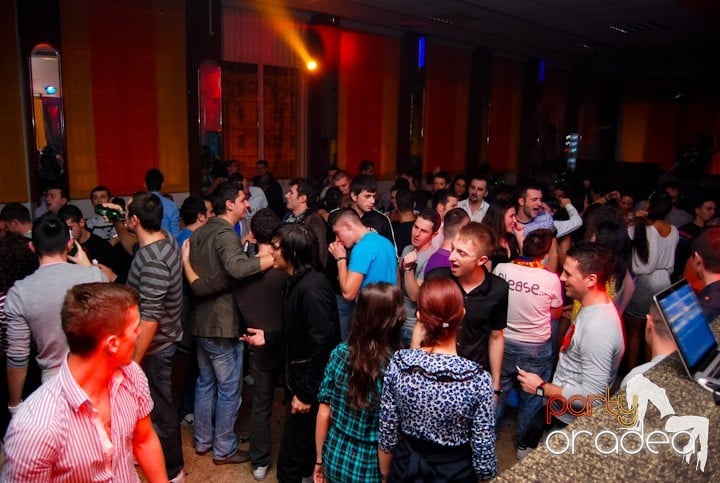 Student Party cu DJ Cristiano şi MC Dany, Student's Place