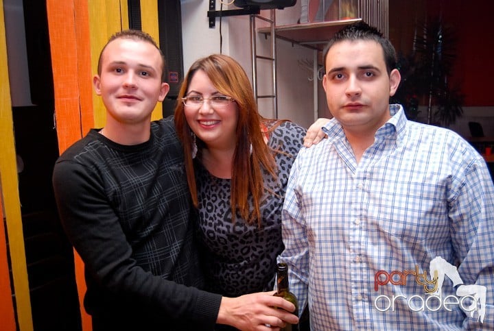 Student Party cu DJ Cristiano şi MC Dany, Student's Place