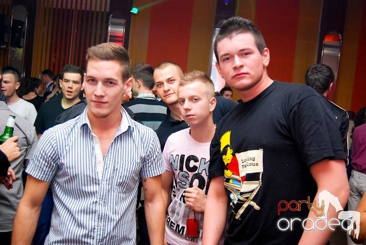 Student Party cu DJ Cristiano şi MC Dany, Student's Place