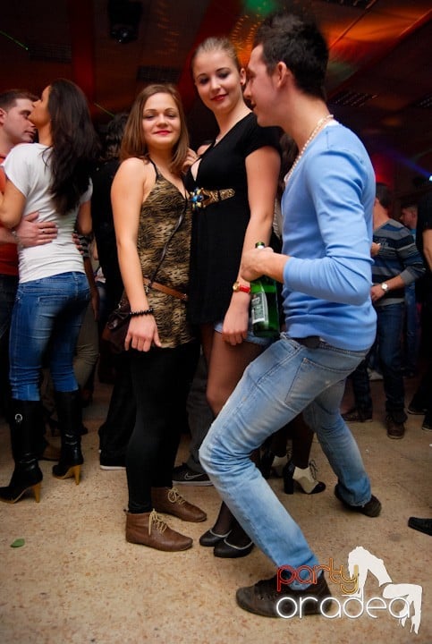 Student Party cu DJ Cristiano şi MC Dany, Student's Place