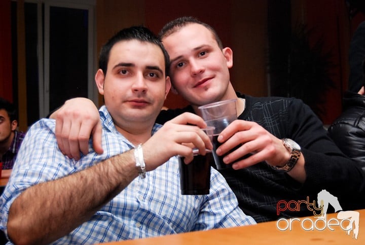 Student Party cu DJ Cristiano şi MC Dany, Student's Place