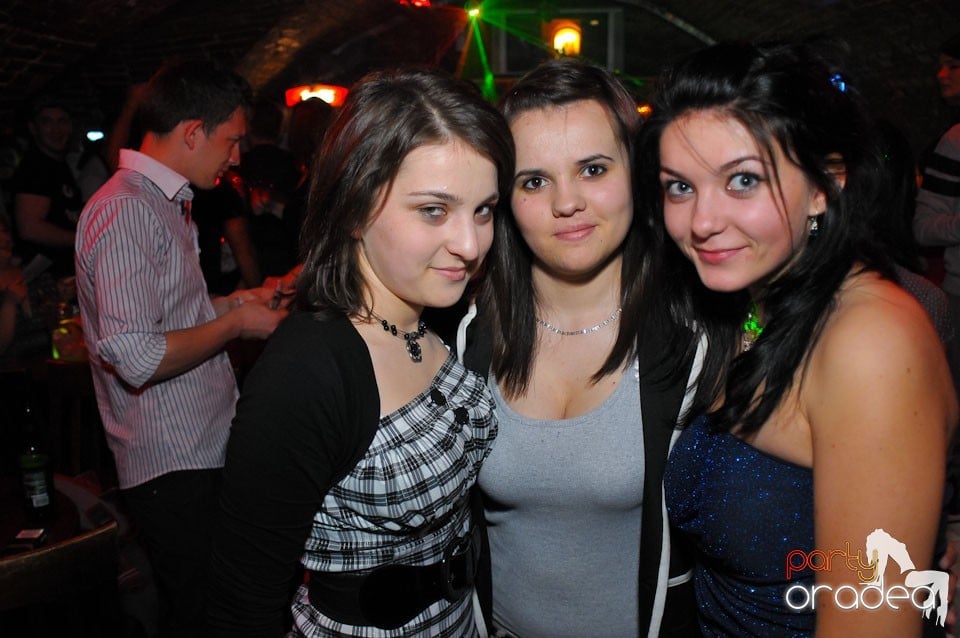 Student Party @ Escape, 