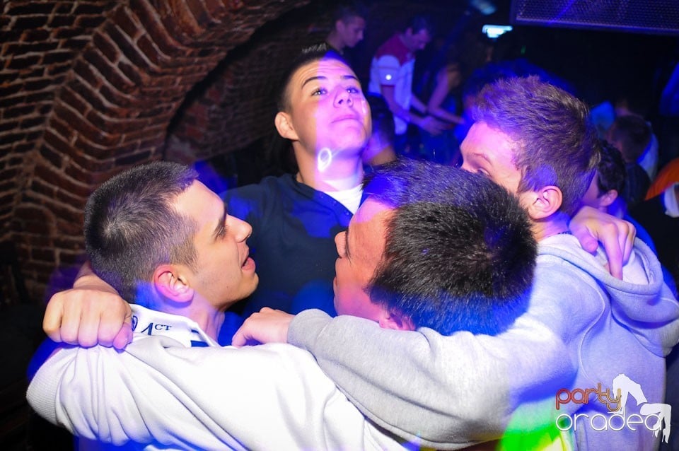 Student Party @ Escape,