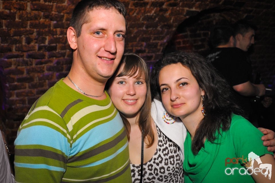 Student Party @ Escape,