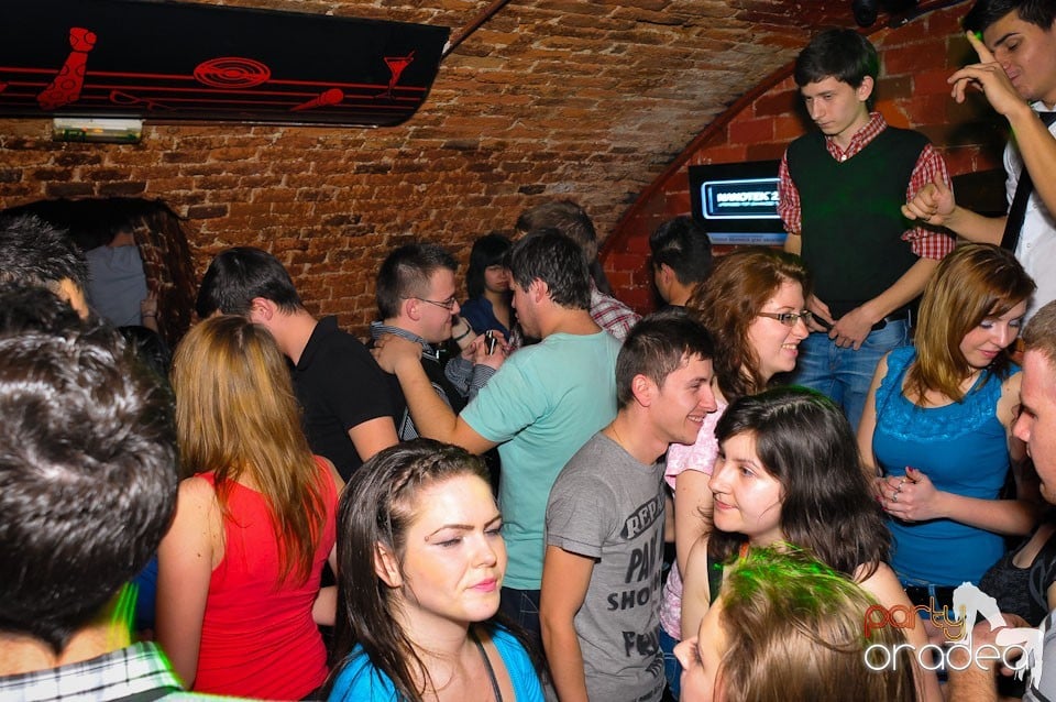 Student Party @ Escape,