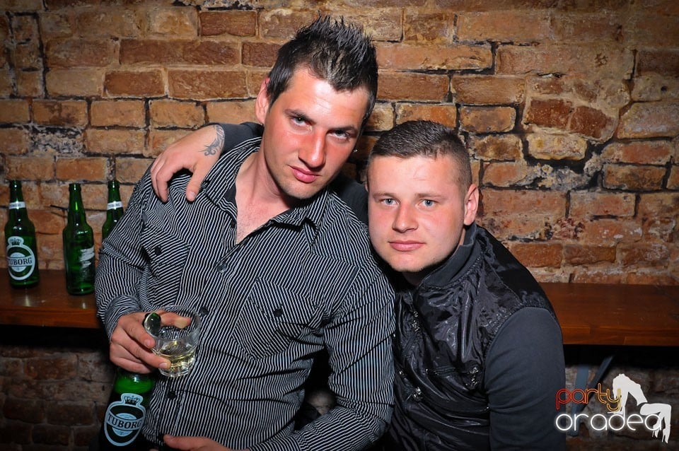 Student Party @ Escape,