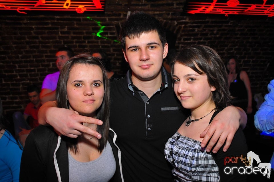 Student Party @ Escape,