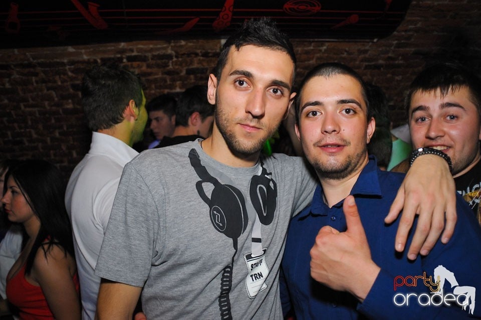 Student Party @ Escape,