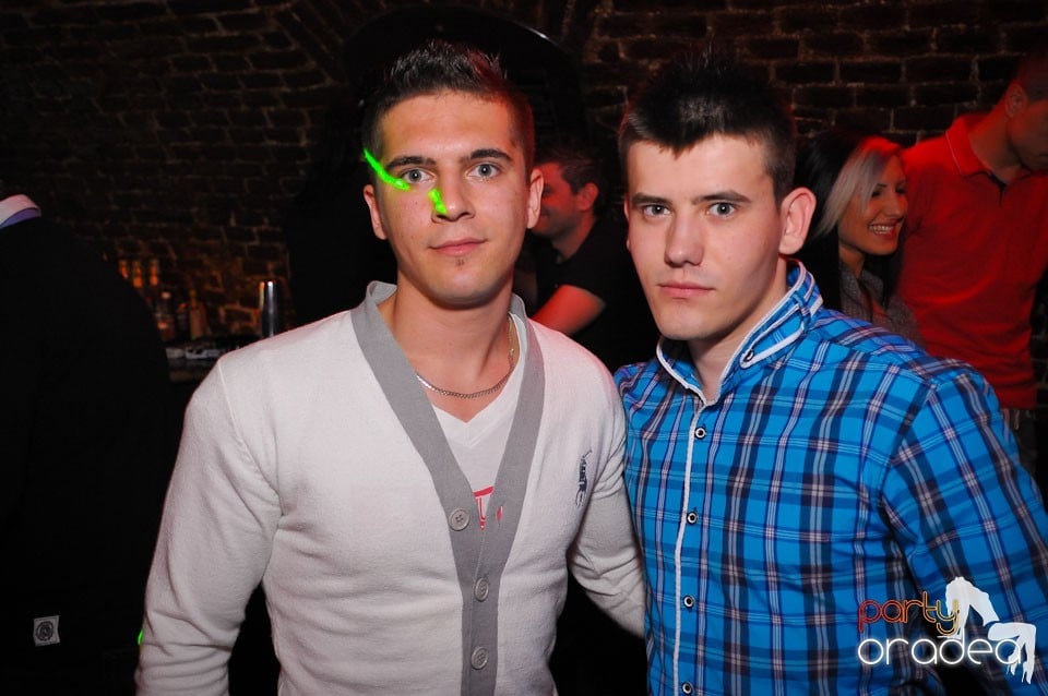 Student Party @ Escape,