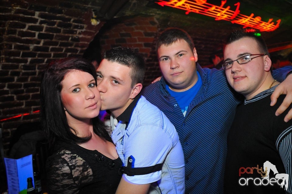 Student Party @ Escape,