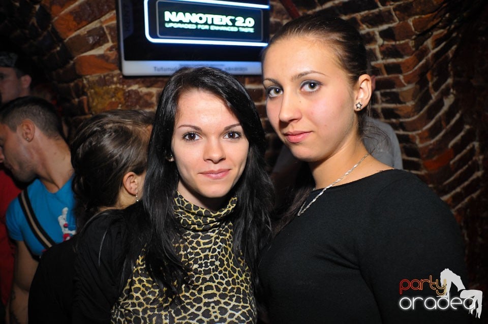 Student Party @ Escape,