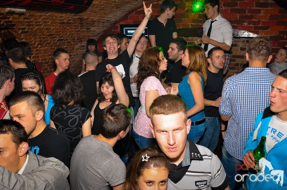 Student Party @ Escape,