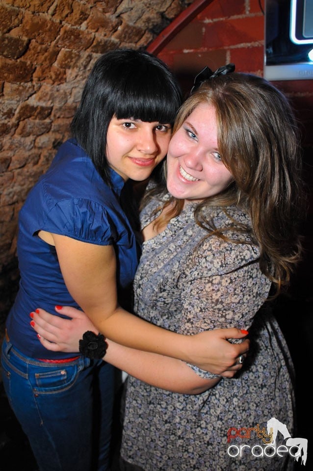 Student Party @ Escape,