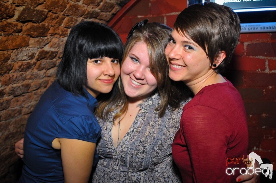 Student Party @ Escape,