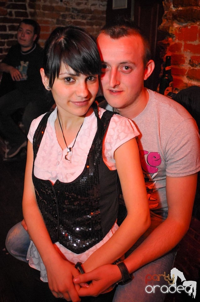 Student Party @ Escape,