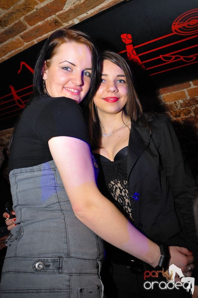 Student Party @ Escape,