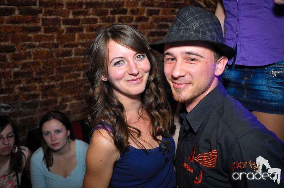 Student Party @ Escape,