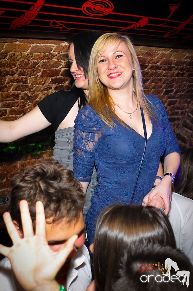 Student Party @ Escape,