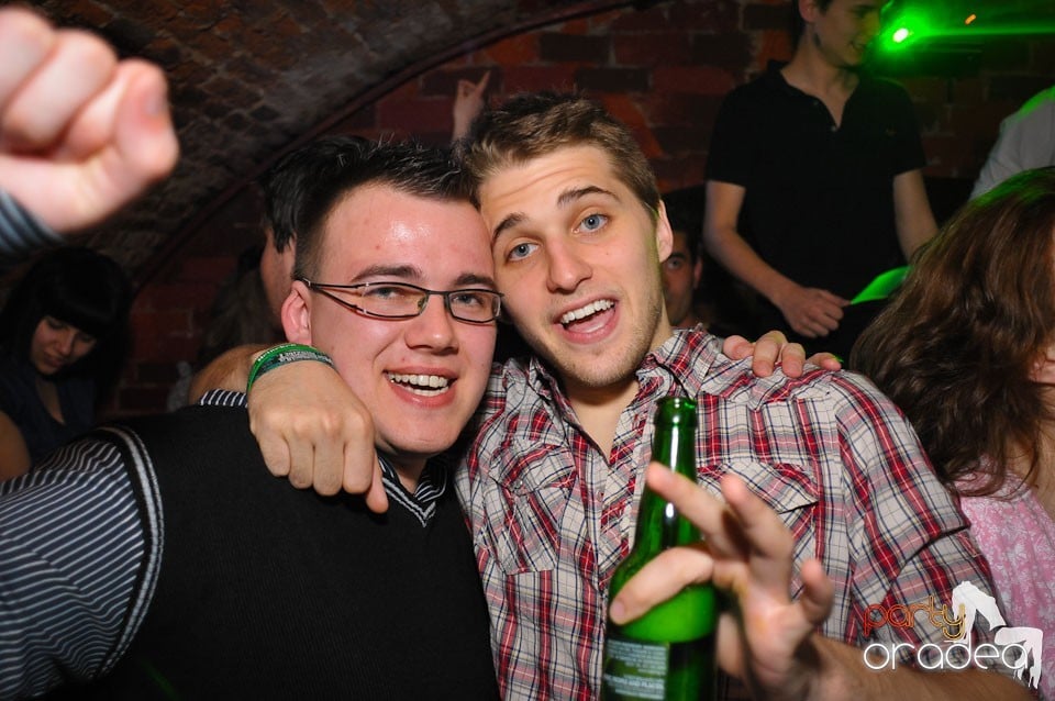 Student Party @ Escape,