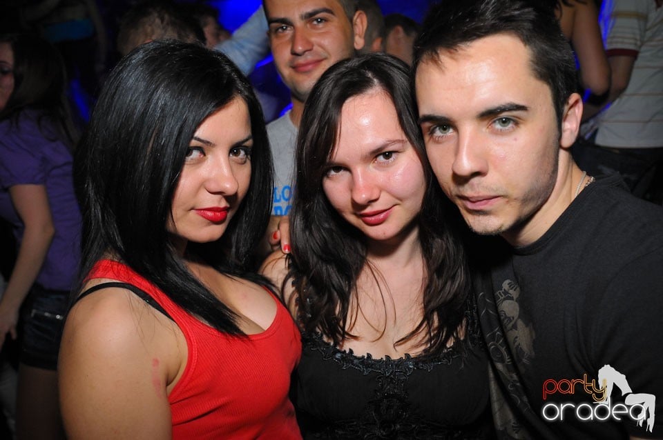 Student Party @ Escape, 