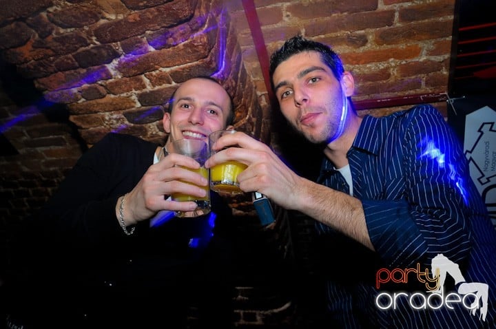 Student Party în Club Escape, 