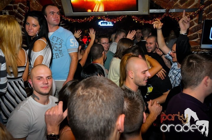 Student Party în Club Escape, 