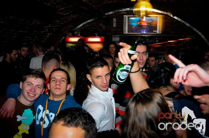 Student Party în Club Escape, 