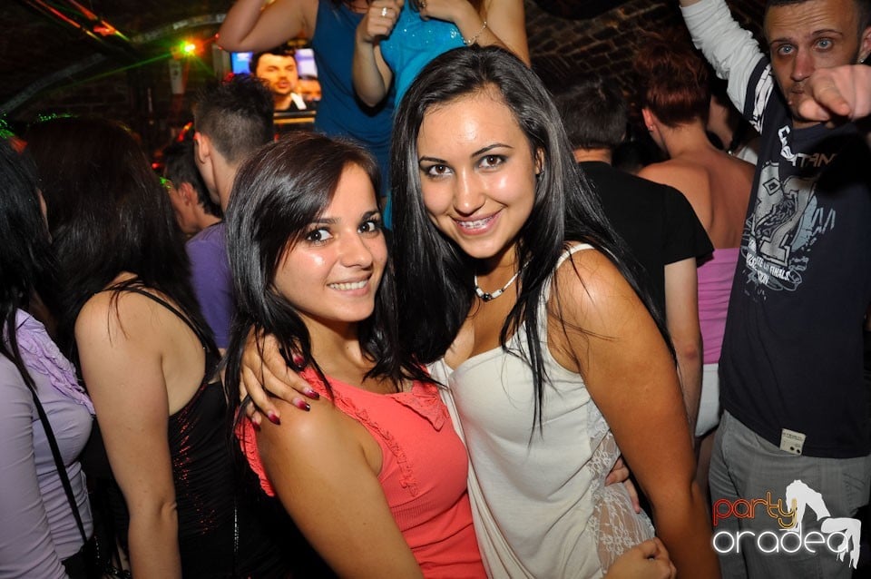 Student Party în Club Escape, 