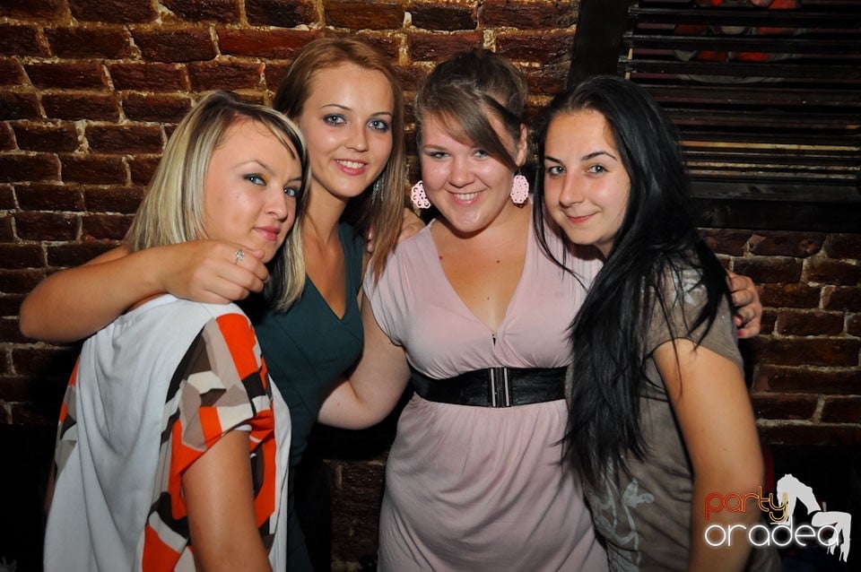 Student Party în Club Escape, 