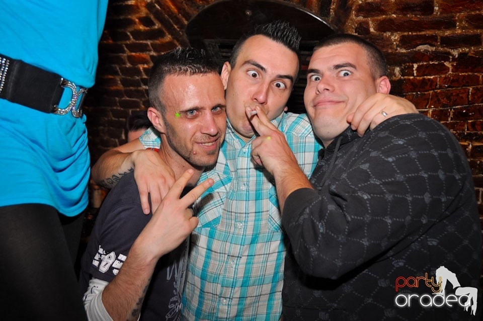 Student Party în Club Escape, 