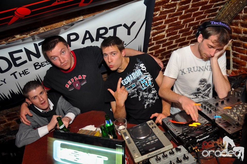 Student Party în Club Escape, 