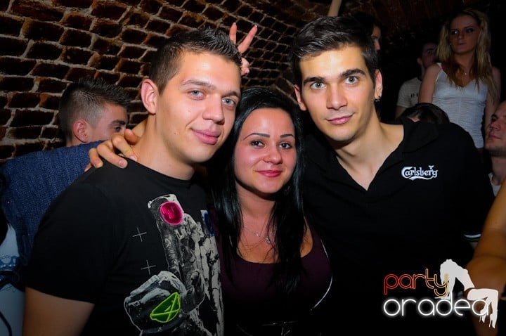 Student Party în Club Escape, 