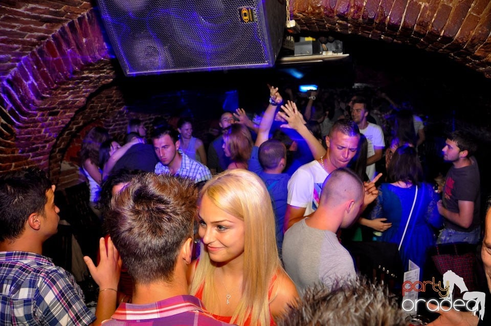 Student Party în Club Escape, 