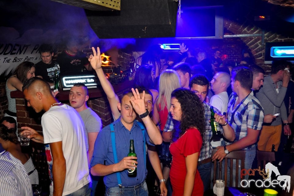 Student Party în Club Escape, 