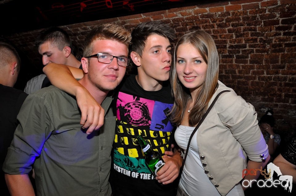 Student Party în Club Escape, 