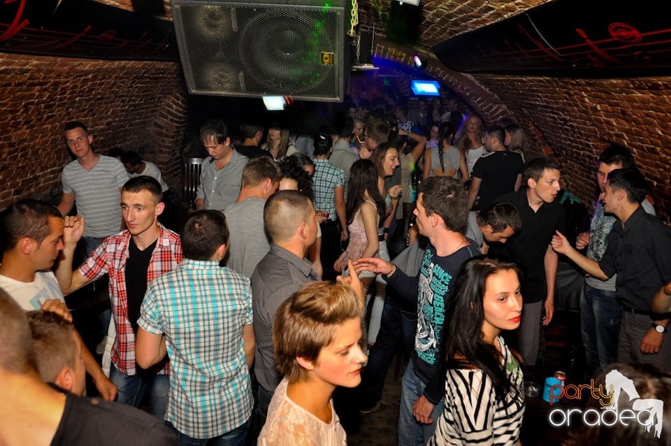 Student Party în Club Escape, 