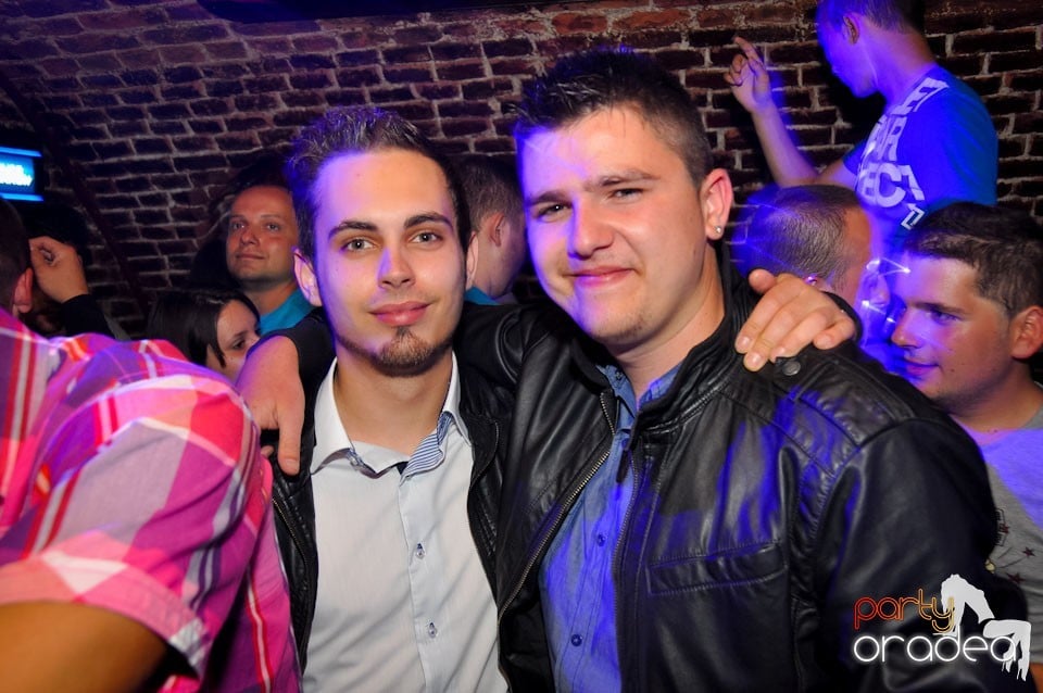 Student Party în Club Escape, 