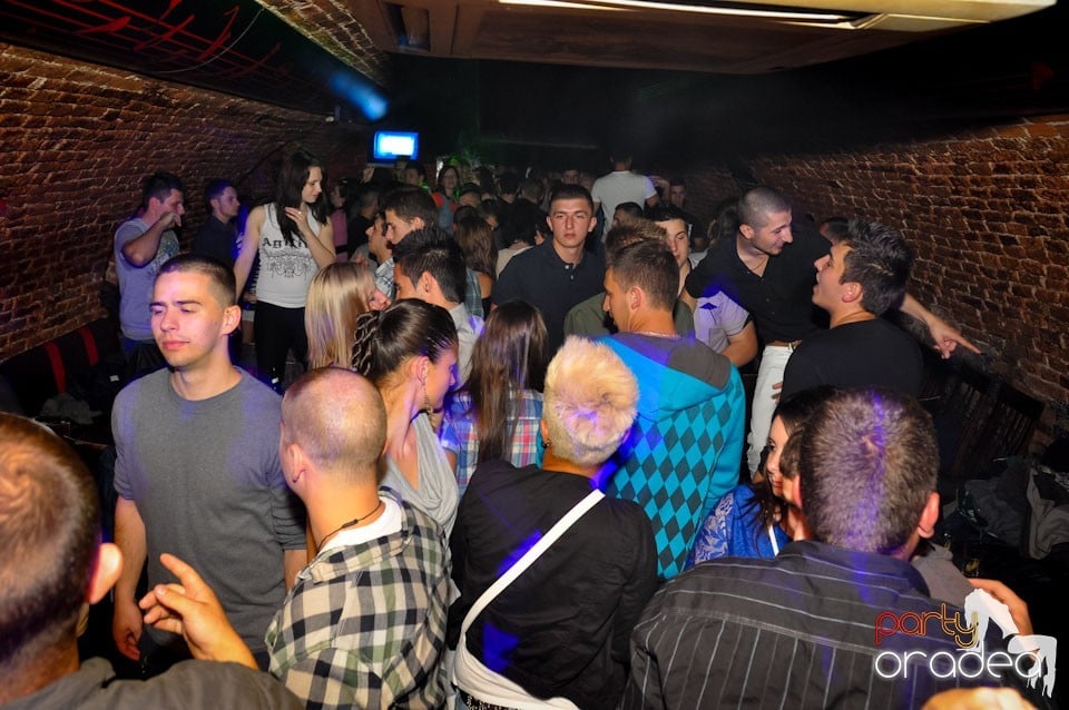 Student Party în Club Escape, 