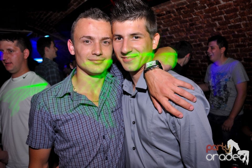 Student Party în Club Escape, 