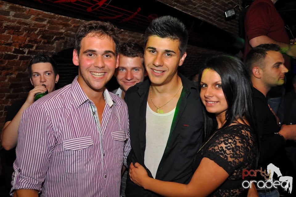 Student Party în Club Escape, 