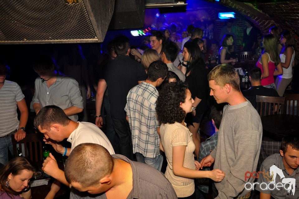 Student Party în Club Escape, 