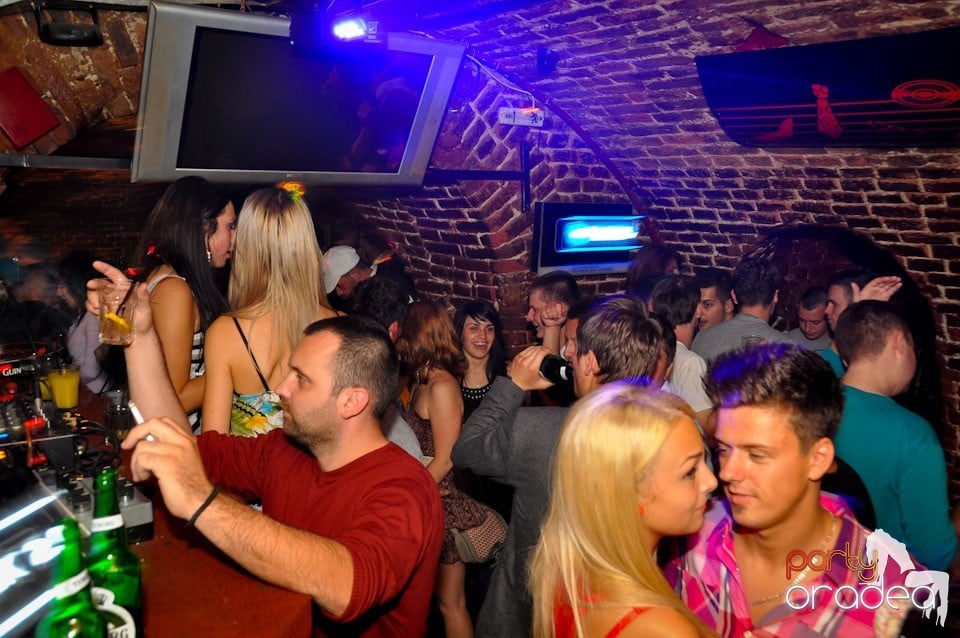 Student Party în Club Escape, 