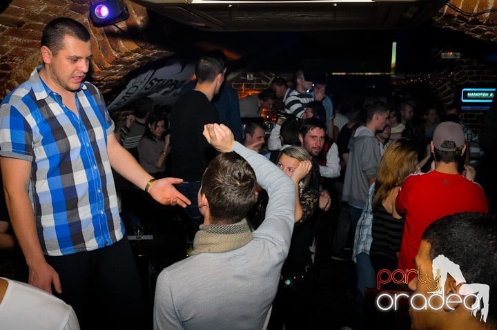 Student Party în Club Escape, 