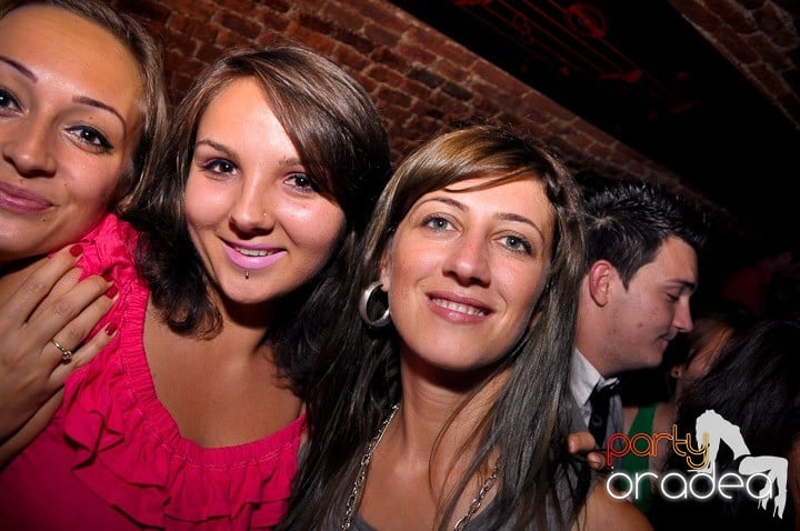 Student Party în Escape, 