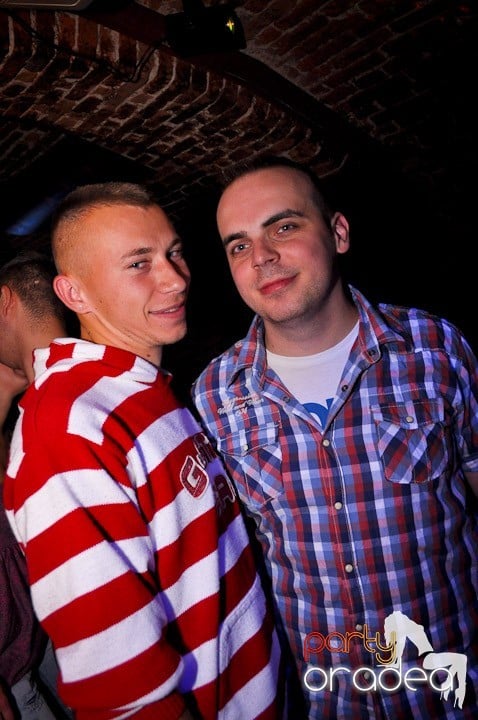 Student Party în Escape, 