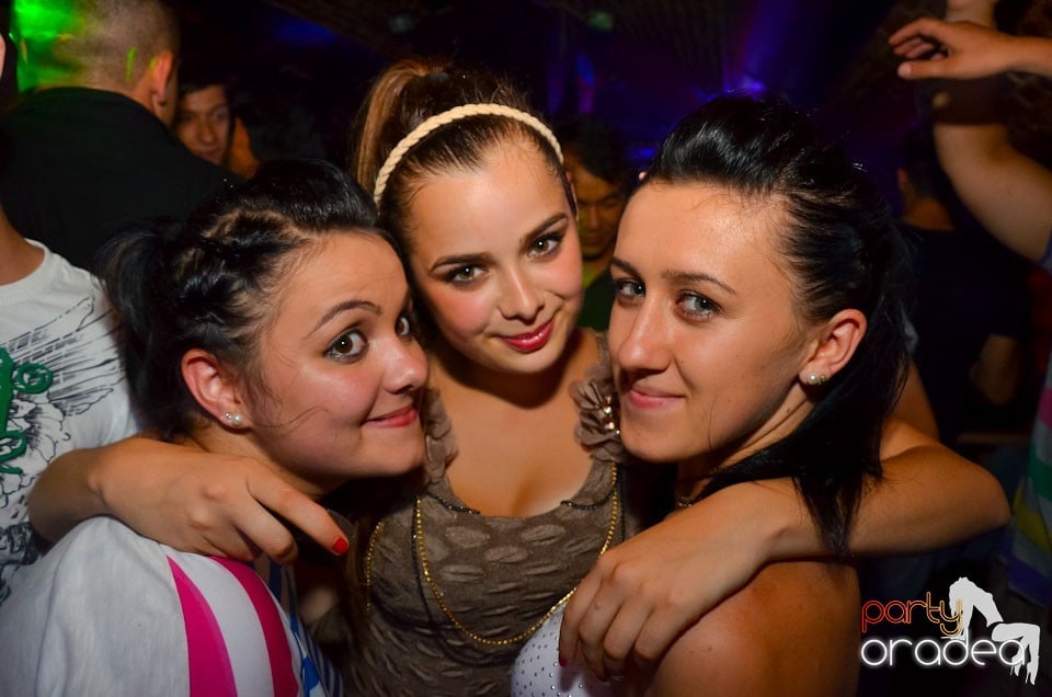 Student Party în Escape, 