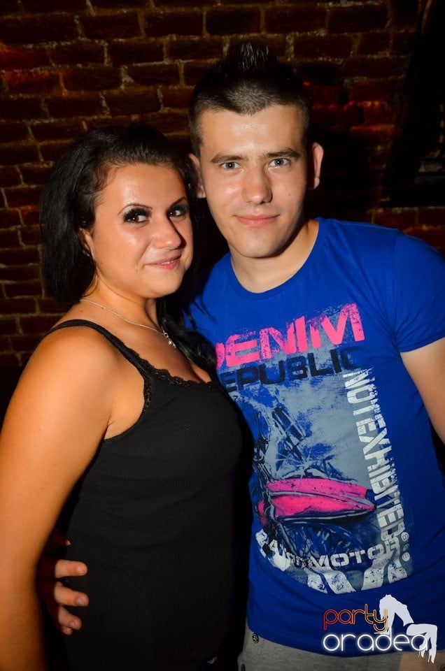 Student Party în Escape, 